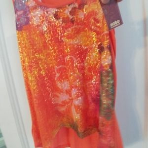 Nwt ladies shirt...shiny on front